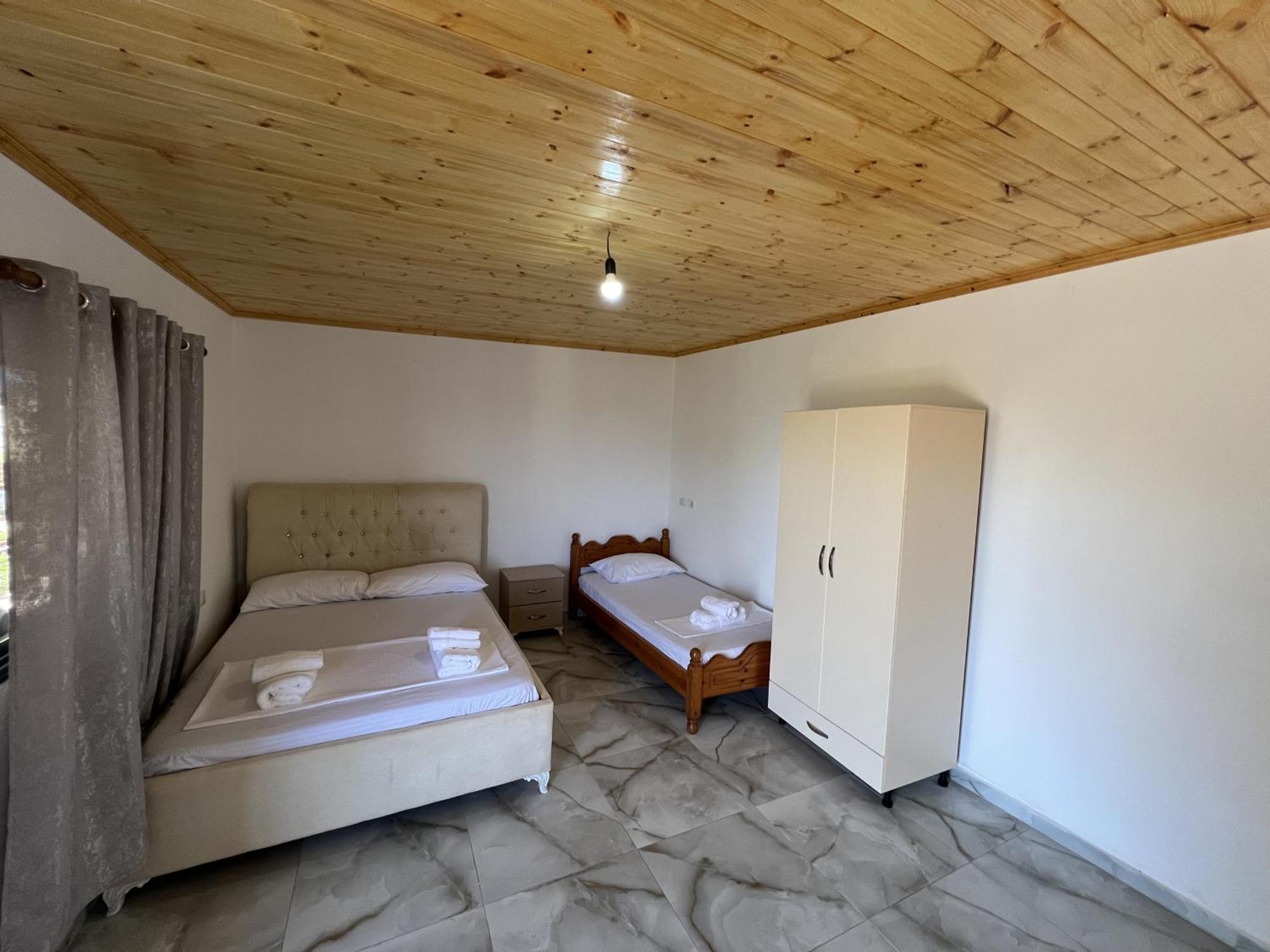 Oni Apartments Ксамил Экстерьер фото