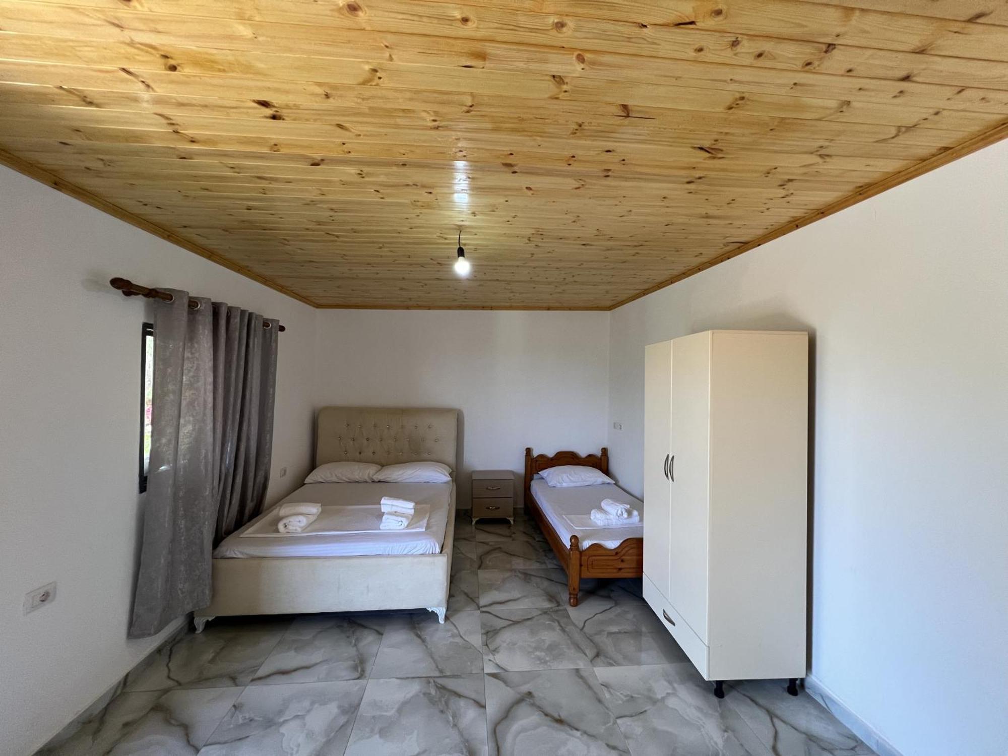 Oni Apartments Ксамил Экстерьер фото